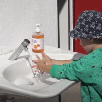 Lavage des mains enfant COVID19
